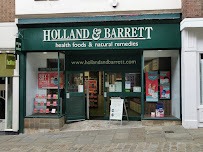 holland and barret