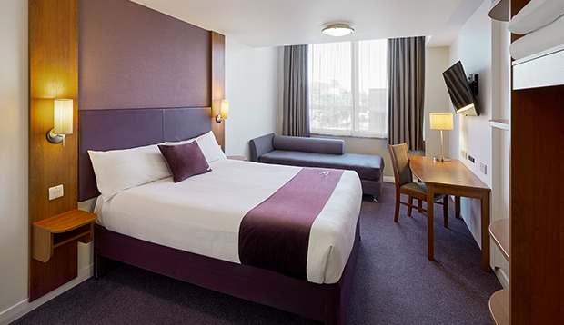 premier inn room