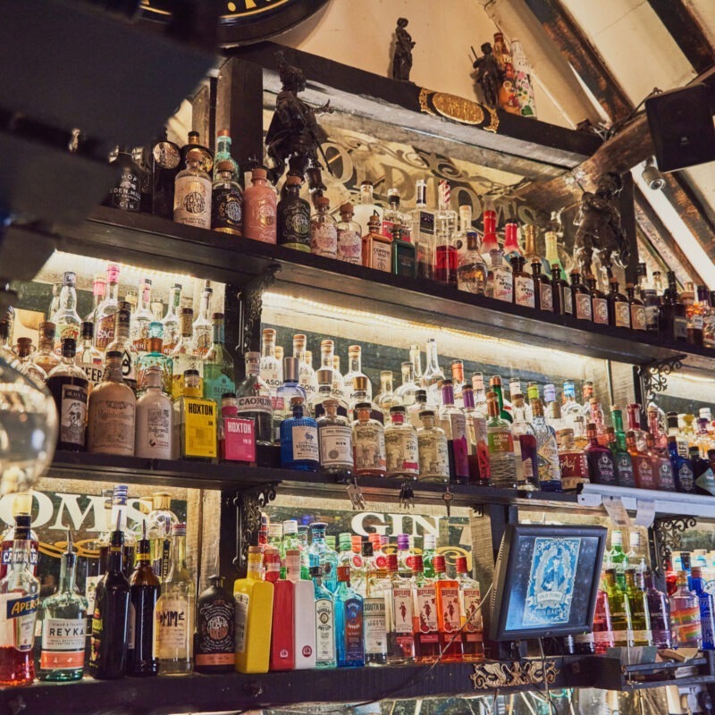 old-toms-gin-bar-durham
