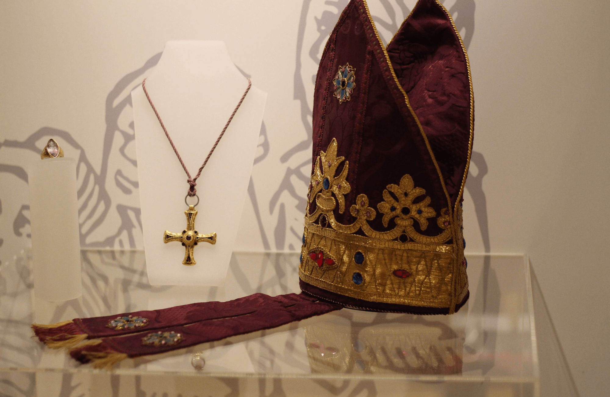 Daughters of God: Women at Durham Cathedral - Museum Exhibition 1 Daughters of God